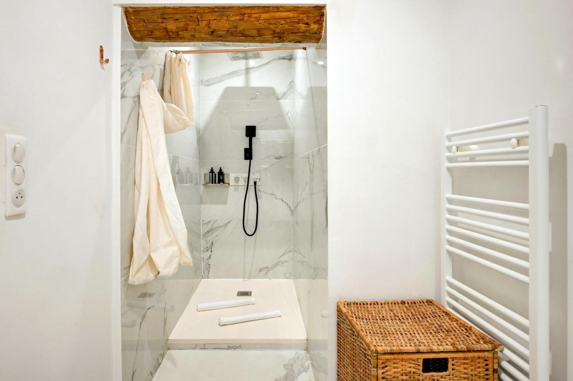 Les Suites De Montigny Aix-en-Provence Cameră foto